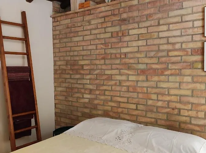 La Cuntintizza * San Michele di Ganzaria